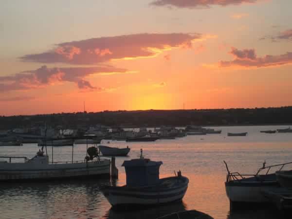 Stella Marina Rooms For Rent Portopalo Di Capo Passero ภายนอก รูปภาพ