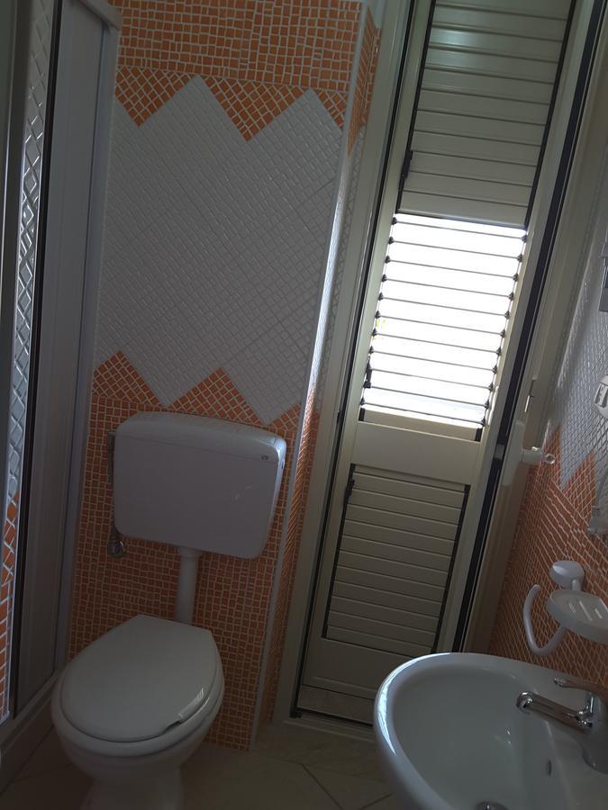 Stella Marina Rooms For Rent Portopalo Di Capo Passero ภายนอก รูปภาพ